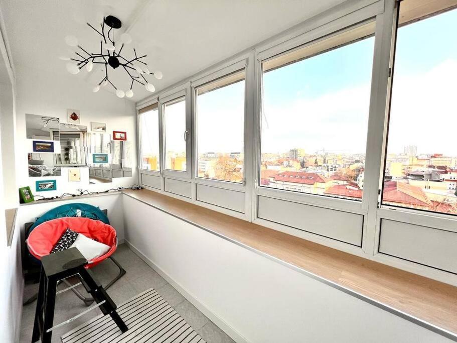 City View Studio In The Heart Of Bucharest Apartment Exterior photo