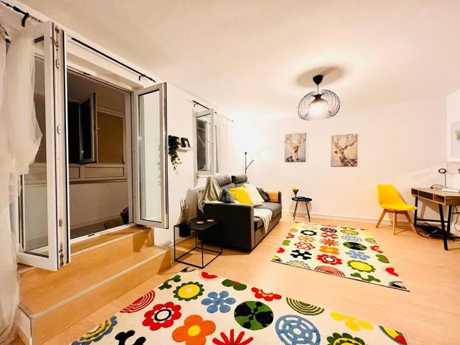 City View Studio In The Heart Of Bucharest Apartment Exterior photo